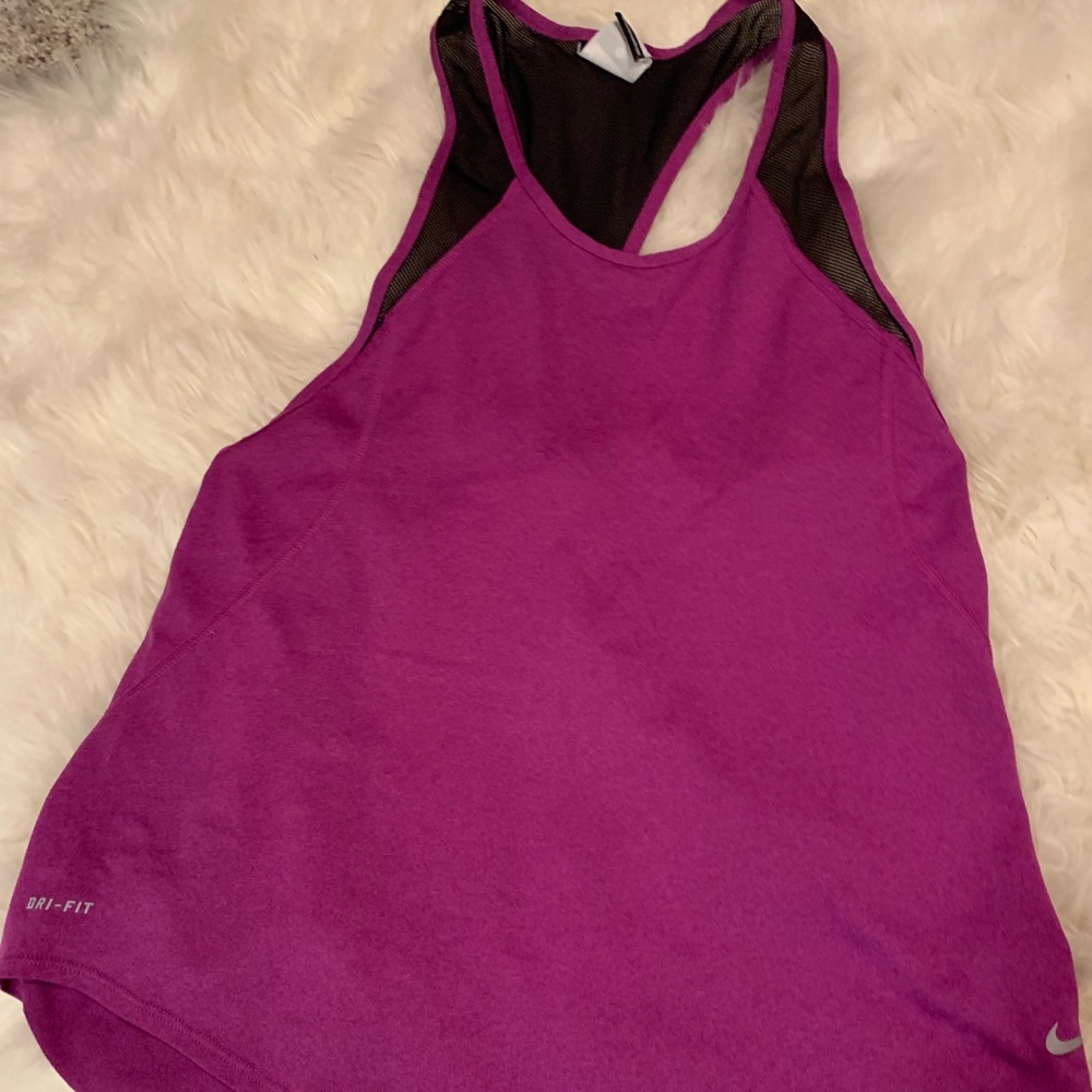Nike workout tank